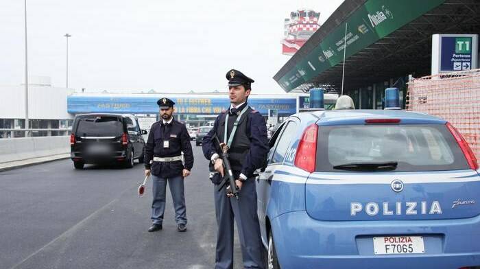 In Spagna per evitare l’arresto: pusher-latitante di Acilia catturato all’aeroporto di Fiumicino