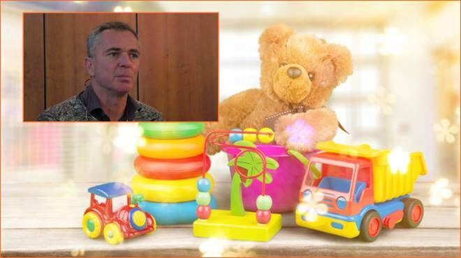 Fiumicino, nasce l’iniziativa “Regalo Sospeso” per donare vestiti e giocattoli ai bambini