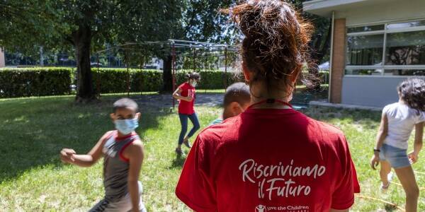 Save the Children e Bnl contro la povertà educativa e la dispersione scolastica nel Lazio