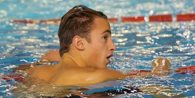Assoluti di nuoto, Razzetti vince nei 200 farfalla: “Ho limato i centesimi, i risultati si vedono”