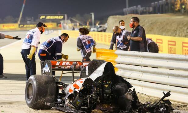 Vettel sull’incidente di Grosjean nel Barhain: “Un mistero che ne sia uscito illeso”