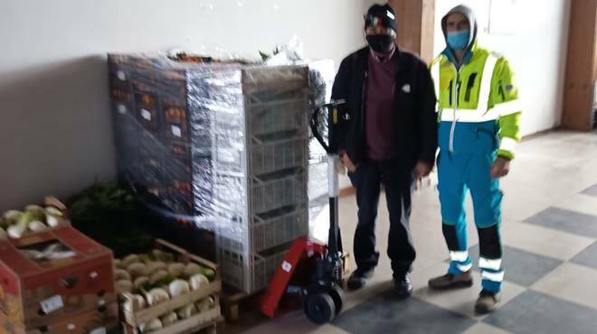 Frutta e verdura per le famiglie bisognose, Misericordia Fiumicino: “Grazie all’azienda di Sergio Caruana”