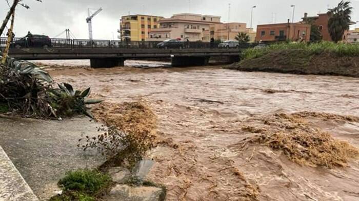 Ladispoli, le forti piogge ingrossano i fiumi: il Vaccina sorvegliato speciale