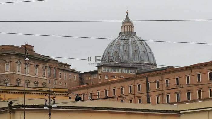Vaticano, nulla osta del Papa al budget 2021: previsto un deficit di 49,7 milioni “causa Covid”