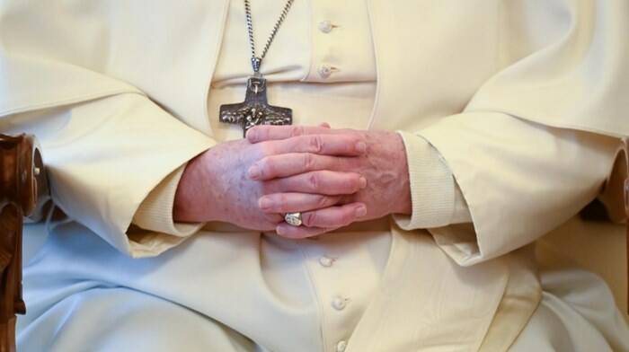 Il Papa bacchetta i fedeli: “La Bibbia non si legge come un romanzo né va ripetuta a pappagallo”