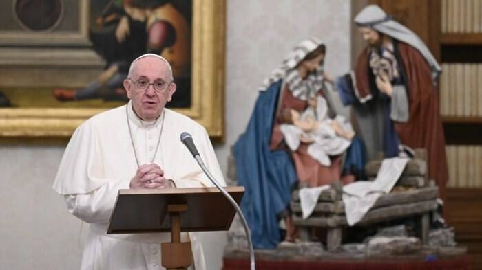 Il Papa “addolorato” da chi “durante il lockdown ha pensato solo a sé stesso e alle vacanze”