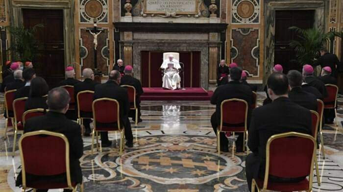 Dal Papa l’anatema ai “conservatori”: “Chi non accetta il Concilio è fuori dalla Chiesa”