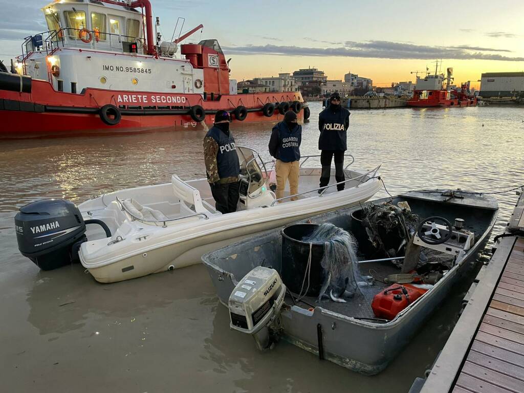 Pesca di frodo a Fiumicino, 8mila euro di multa