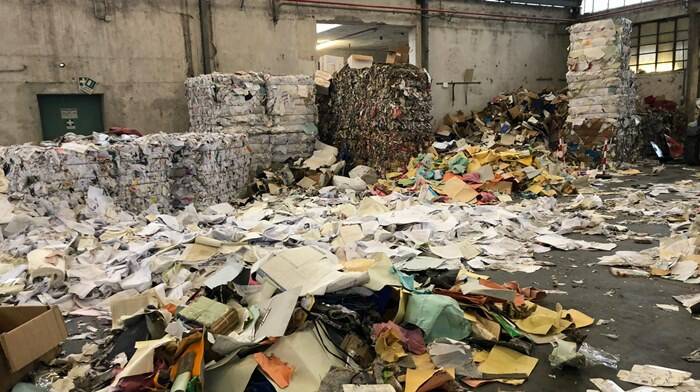 Stoccaggio illecito di rifiuti: maxi sequestro ad Ardea