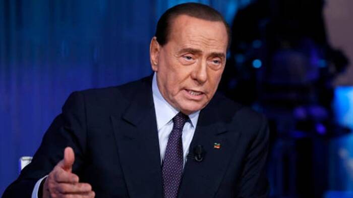 Berlusconi: “Nessuna trattativa in corso per sostenere Conte”