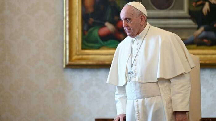 Pallanuoto, il Papa incontra la Pro Recco: “Giocare da soli è la sconfitta più grande”
