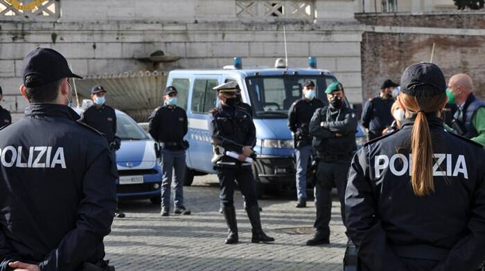 controlli polizia centro roma