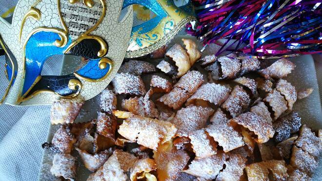 Martedì grasso: Stelle filanti dolci per un insolito Carnevale
