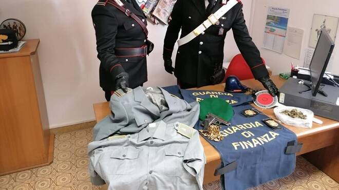 sequestro divisa guardia di finanza carabinieri ladispoli
