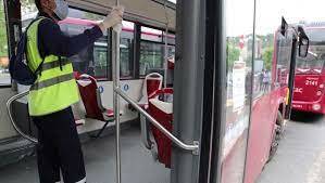 Roma, il ticket per bus e metro aumenterà a 2 euro. Gualtieri: “Necessario”