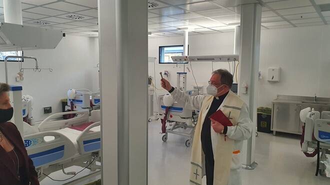 Ostia, inaugurata la nuova terapia intensiva del Grassi: ospiterà i pazienti Covid