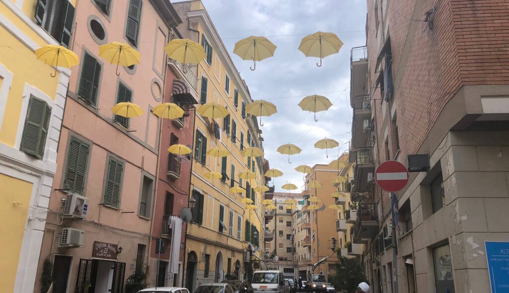 Civitavecchia, Di Paolo: “Ombrelli gialli per il rilancio di via Trieste”