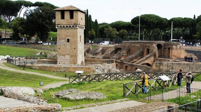 Roma, il 2 aprile la cultura è gratis: si entra senza pagare in musei e parchi archeologici