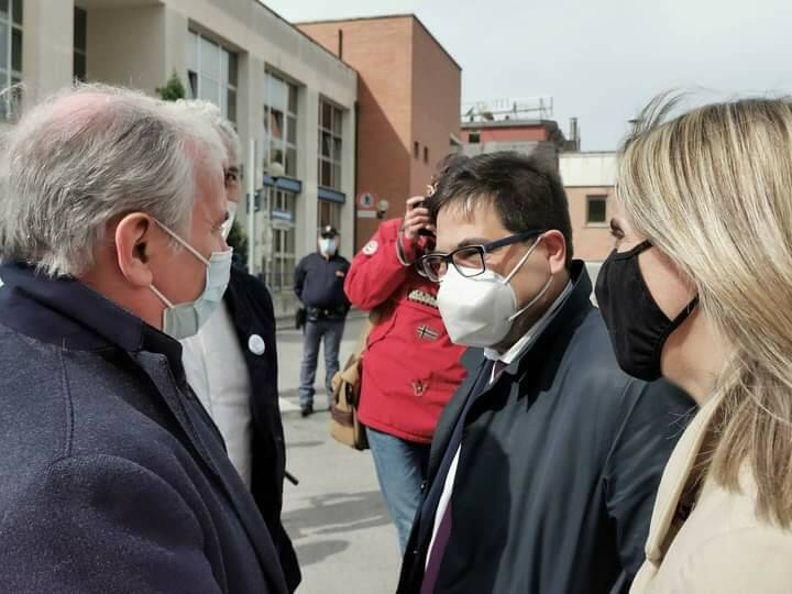 Latina, l’Assessore D’amato in visita all’ospedale e ai centri vaccinali