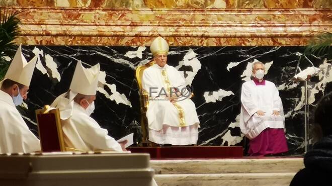 Messa in Coena Domini a San Pietro: “L’Eucarestia è una realtà da credere e testimoniare”