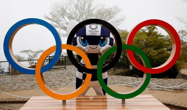 Meno 100 giorni alle Olimpiadi: cerimonia celebrativa a Tokyo