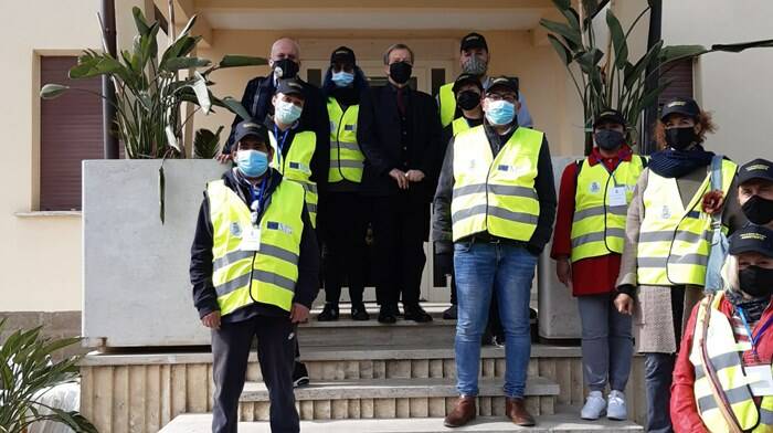 Santa Marinella, i percettori del Reddito di Cittadinanza vigilano sul corretto uso delle mascherine
