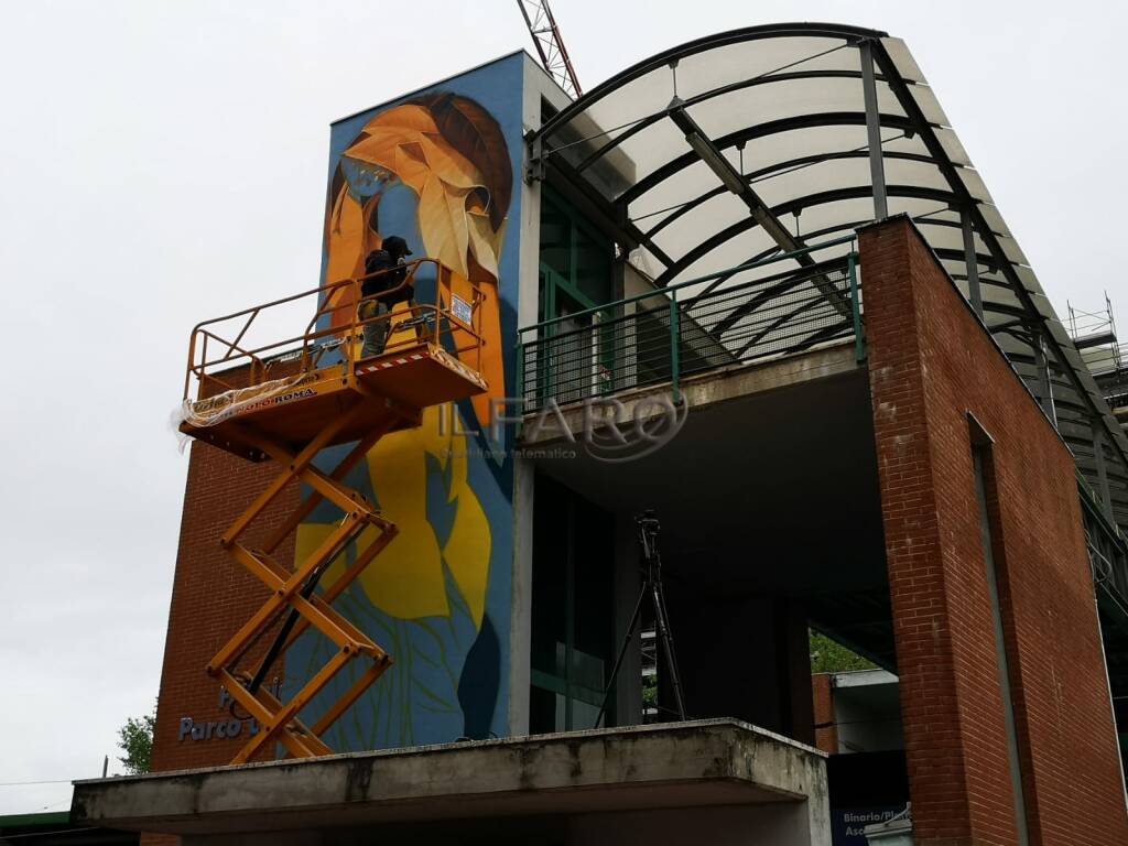 Il Centro Leonardo investe sul quartiere: la rinascita passa per la street art