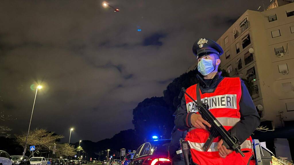 Blitz anti-droga a Roma: a rifornire la piazza di Tor Bella Monaca anche il clan Spada