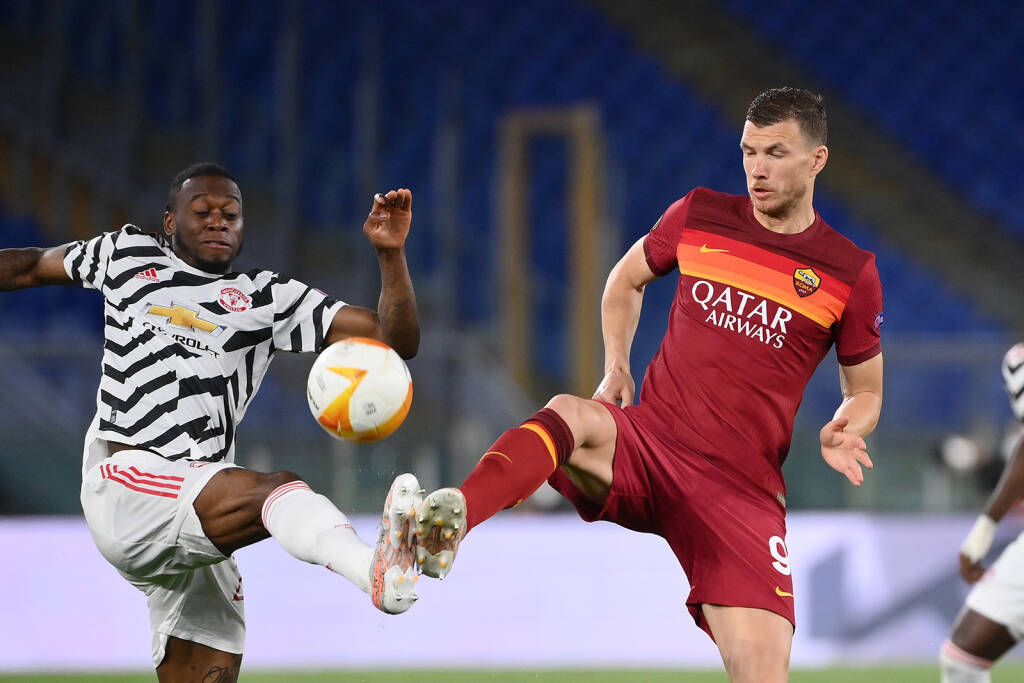 Europa League, Roma tutto cuore ma in finale va lo United: all’Olimpico finisce 3-2