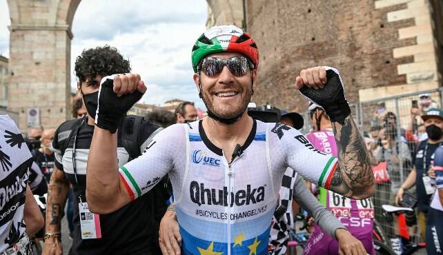 Giro d’Italia, Nizzolo vince la tappa di Verona