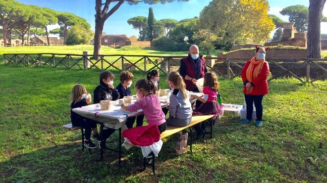 Ostia Antica, al Parco archeologico tornano i laboratori per bambini: come prenotare