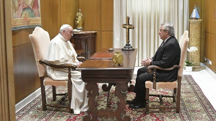 Il Papa incontra il presidente dell’Argentina: povertà e pandemia i temi al centro del colloqui