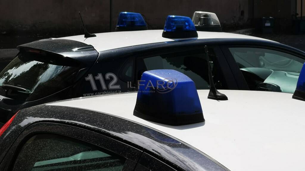 Ostia, autolavaggi irregolari nel mirino dei carabinieri: pioggia di multe