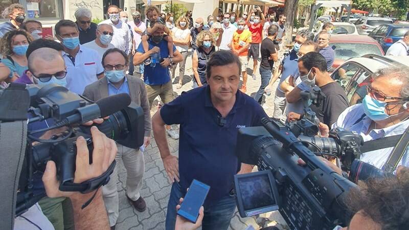 Carlo Calenda: “Ostia deve diventare Comune indipendente”