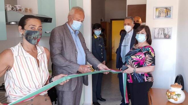 Fiumicino, inaugurata la Casa Rifugio “Emily D-Donne per le donne”