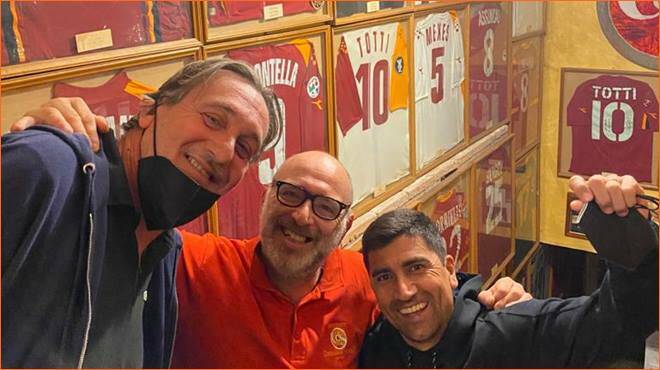 Menù Special One: il ristoratore dei romanisti sceglie i piatti per Mourinho: c’è anche Pizarro!