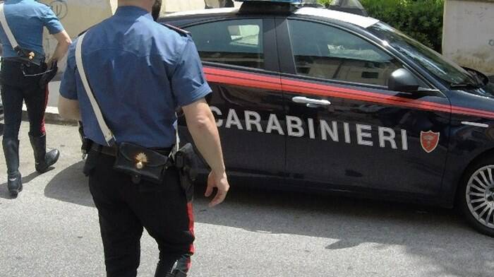 Santa Marinella, anziani maltrattati in una Rsa: indagati 17 operatori sociosanitari