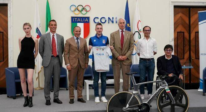 Elia Viviani portabandiera alle Olimpiadi: “Emozione grandissima”