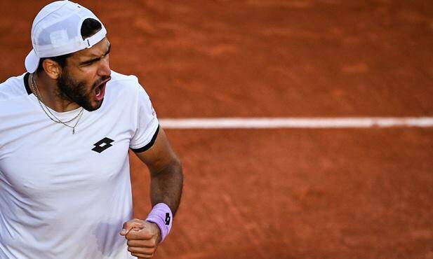 Tennis, l’Italia brilla a Wimbledon: Berrettini e Fognini avanzano nel torneo