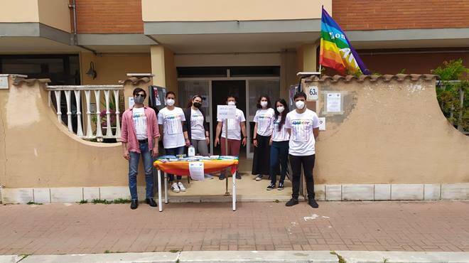 Fiumicino, il Movimento Nonviolento e i volontari del SCU insieme per la “Festa della Repubblica che ripudia la Guerra”