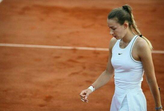 Roland Garros, la tennista russa Sizikova arrestata per truffa