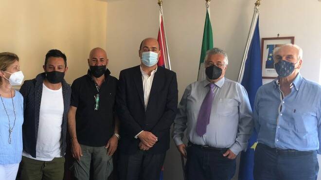 Zingaretti in visita ad Ardea: “Vicinanza della Regione a una comunità ferita”