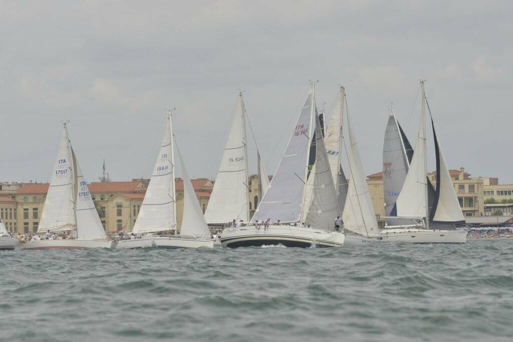 100 Vele, successo in mare dal Porto di Roma al Villaggio Tognazzi