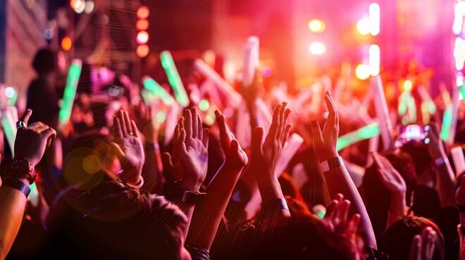 Eventi o concerti con 5.000 persone in tempo di Covid? Si può fare, ecco come