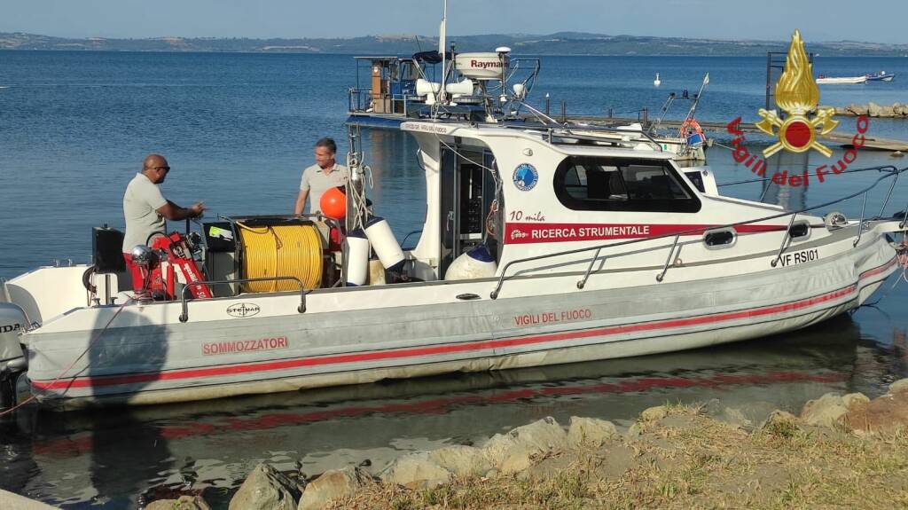 Turista olandese scomparso nel lago di Bracciano: si scandagliano i fondali