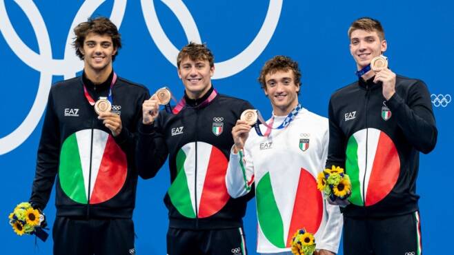 Tokyo 2020, 4×100 mista di bronzo: Ceccon, Martinenghi, Burdisso e Miressi nella storia