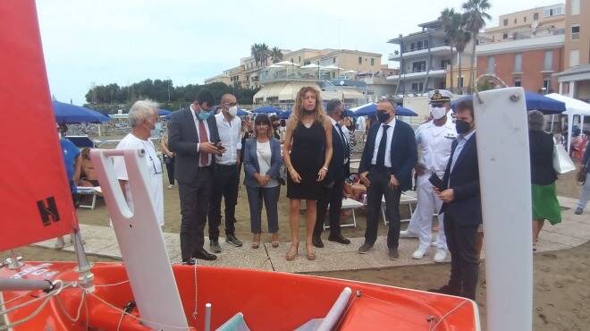 Il Ministro per le Disabilità Erika Stefani in visita alla Riviera Mallozzi di Anzio