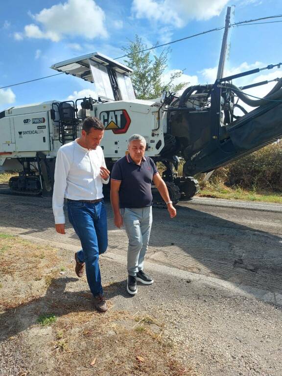 Fiumicino, al via i lavori di asfaltatura di via Castel Campanile