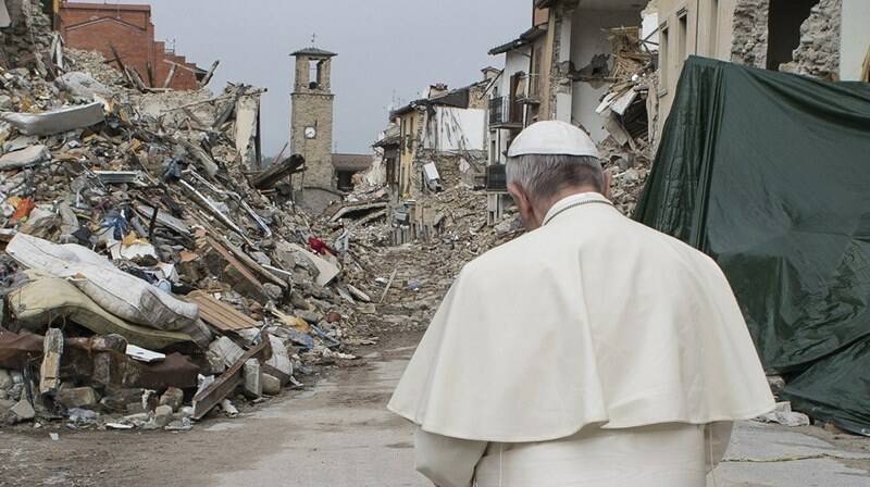 Amatrice, il Papa: “Dare prova di rinascita con il concreto aiuto delle Istituzioni”