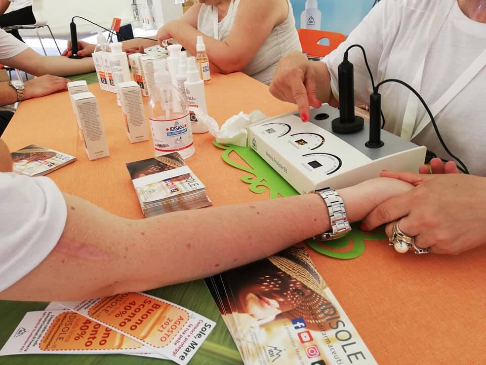 A Torvaianica la campagna di prevenzione per la salute della pelle al sole